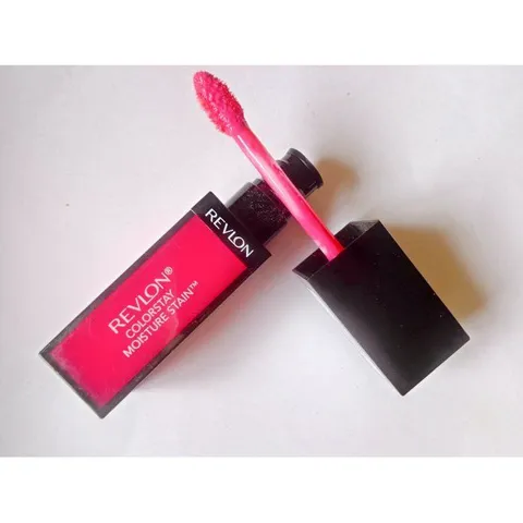 Son Môi Dạng Kem Revlon Colorstay 020 Rio Rush 8ml - Chất Son Nhẹ, Dưỡng Ẩm Đôi Môi, Màu Sắc Quyến Rũ, Chống Thâm, Bảo Vệ Làn Môi