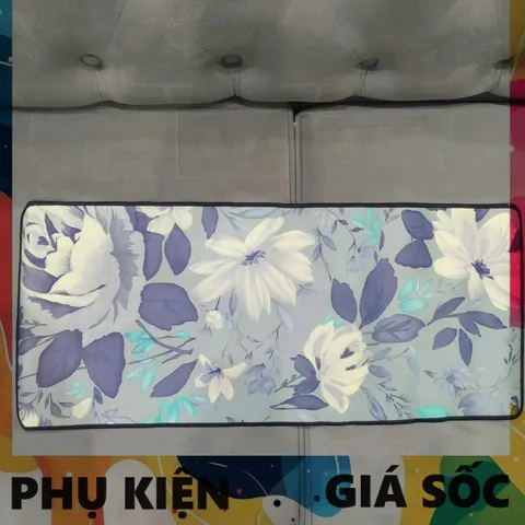 Tấm Lót Bàn Làm Việc Hoa Trắng Xanh Xám 70x30cm - Pad Chuột Chống Nước, Siêu Bền, Dày 3mm, Phù Hợp Cho Game Thủ