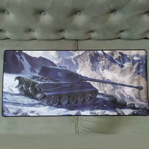 Tấm Lót Bàn Làm Việc XE TĂNG A13 90x40cm - Chống Trơn, Dày 3mm, Phù Hợp Cho Game Thủ, Di Chuột Mượt Mà