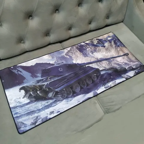 Tấm Lót Bàn Làm Việc XE TĂNG A13 90x40cm - Chống Trơn, Dày 3mm, Phù Hợp Cho Game Thủ, Di Chuột Mượt Mà