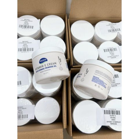 (Mẫu mới) Kem dưỡng ẩm Redwin Vitamin E Cream của Úc