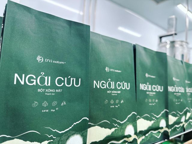 Bột Xông Ngải Cứu D'Vi Nature - Thải Chì, Đào Thải Độc Tố, Chăm Sóc Da Từ Thiên Nhiên, Sản Phẩm Làm Đẹp Độc Quyền Việt Nam