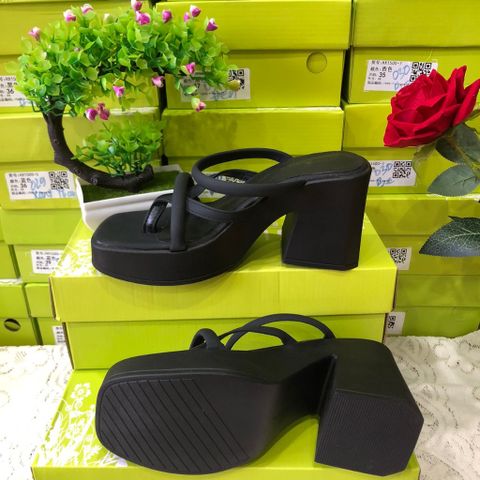 Giày Sandal Cao Gót Nữ Thiết Kế Xỏ Ngón 2 Quai Đế Vuông 9cm - Thời Trang Đi Biển, Tiệc Tùng Sang Trọng
