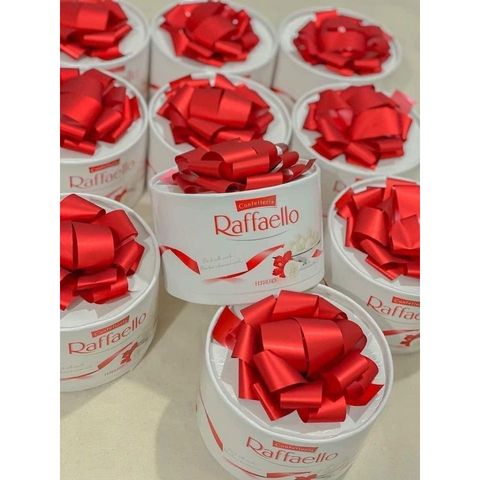 Kẹo dừa raffaello có nơ của Nga XẢ LỖ DATE 07.2024