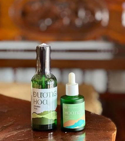 Đương Quy Hoa D'Vi Nature - Hỗ Trợ Làm Sáng Da, Giảm Nám, Tàn Nhang, Tái Tạo Làn Da Khỏe Mạnh, Dưỡng Ẩm Tự Nhiên