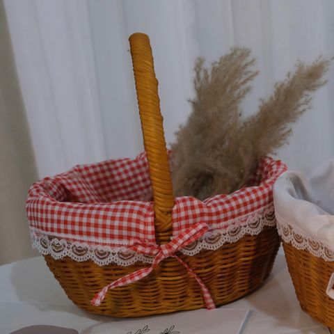 Giỏ Mây Picnic Xinh Xắn – Phụ Kiện Must-Have Cho Chị Em Mê Sống Ảo