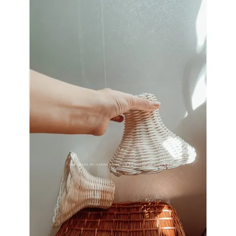 Chụp đèn bằng mây decor nhà cửa