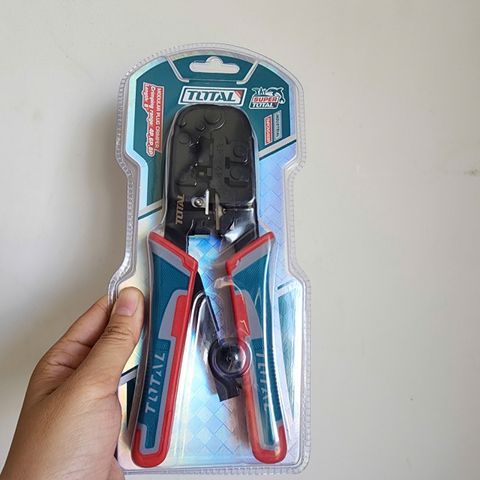 Kìm Bấm Cos Dây Mạng Total TMPCN5468R - Đa Năng RJ45, RJ11, RJ12, Cắt và Tuốt Dây - Dụng Cụ Viễn Thông Chính Hãng