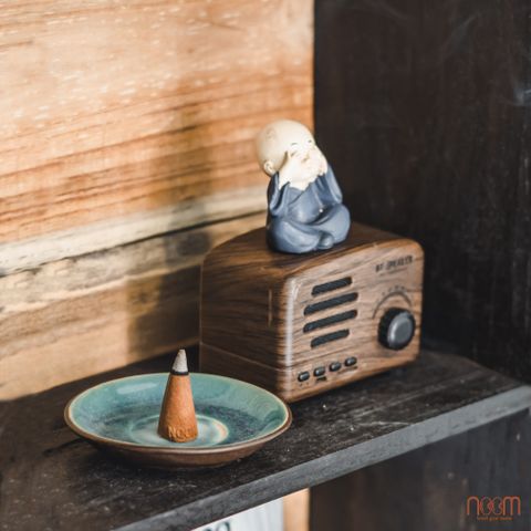 Nụ Trầm Hương Noom - Sản Phẩm Tự Nhiên Khử Mùi Hiệu Quả Cho Không Gian Sống Trong Lành Và Thoải Mái