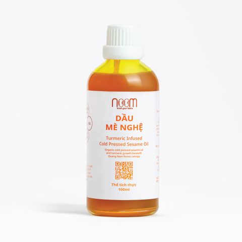Dầu mè nghệ là dầu dùng để ăn uống và đặc biệt dùng cho dưỡng da, peel da tự nhiên, mờ thâm