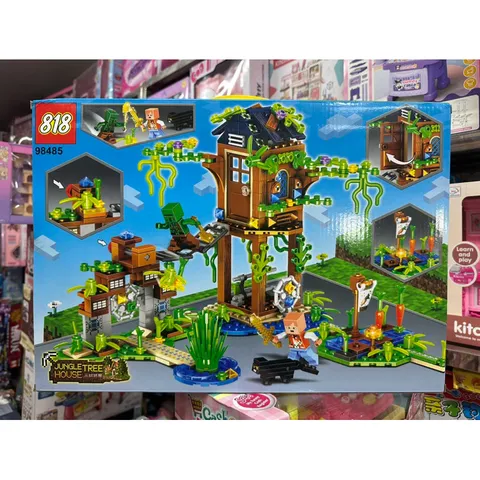 Xếp hình lắp ghép lê gô MY WORLD 98485 gồm có 696 chi tiết
