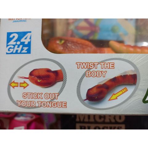 Hộp đồ chơi điều khiển từ xa Con Rắn ANACONDA SNAKE có đèn phát sáng 7707 (tặng kèm pin)