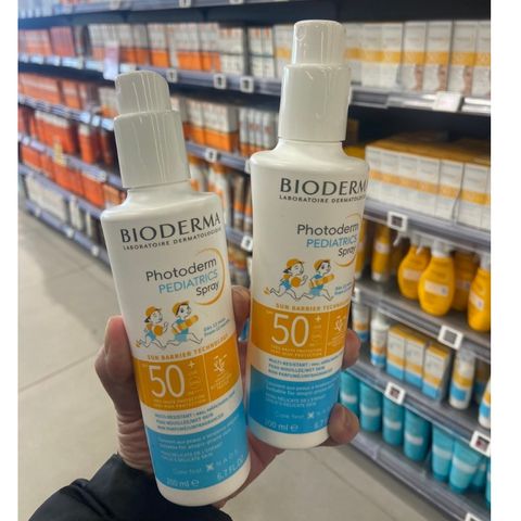 Kem Chống Nắng Xịt Bioderma Photoderm Pediatrics SPF 50+ Cho Trẻ Em