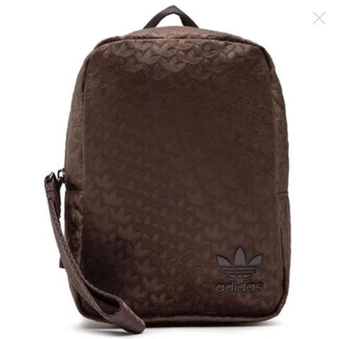 Balo Adidas Bucket Mini HS6732 - Thiết Kế Nhỏ Gọn, Phong Cách Năng Động 21x19x6cm, Chất Liệu Bền Bỉ, Dễ Vệ Sinh, Phù Hợp Mọi Đối Tượng
