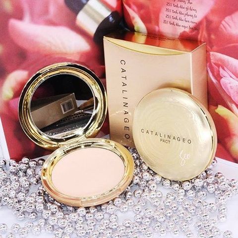 Phấn Phủ Dạng Nén Siêu Mịn Geo Lamy Catalina Golden Pact - Chì Không Chứa, Che Phủ Lỗ Chân Lông Tự Nhiên, Dành Cho Mọi Loại Da