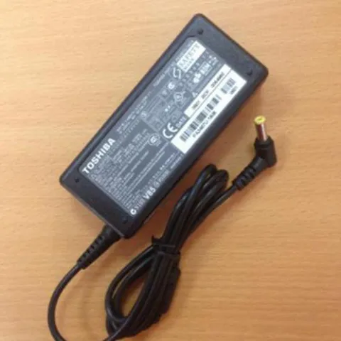 PHỤ KIỆN GIÁ RẺ ✅ SẠC LAPTOP TOSHIBA Satellite A660 A665 C600 C640 C650 C660 C655 C665 L510 L515 L537 L600 L630 L635 L64