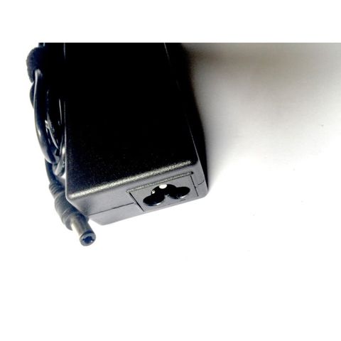 Sạc Laptop Toshiba Satellite 15V-5A Kích Thước 6.3mm x 3mm - Tặng Kèm Dây Nguồn Chất Lượng Cao