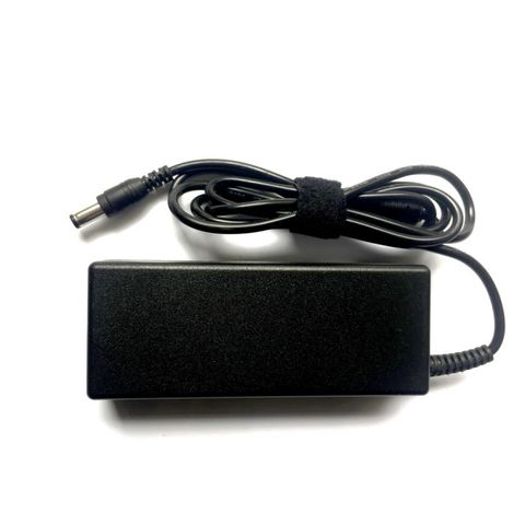 Sạc Laptop Toshiba Satellite 15V-5A Kích Thước 6.3mm x 3mm - Tặng Kèm Dây Nguồn Chất Lượng Cao