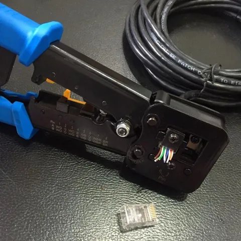 Bộ Kìm Bấm Dây Mạng Xuyên Thấu RJ11/RJ12/RJ45 và 100 Hạt Mạng Chất Lượng Cao - Phụ Kiện Giá Rẻ Cho Dự Án Mạng