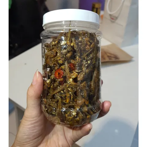 Cá Cơm Chiên Tỏi Giòn Nhà Mid 200gr - Đặc Sản Hương Vị Biển Việt Nam, Ăn Kèm Cơm Hoặc Món Nhắm Thơm Ngon
