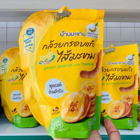 Bánh Chuối Sấy Kẹp Me Siêu Giòn Thái Lan 90g - Snack Ngon Lạ, Độ Giòn Tuyệt Hảo, Món Ăn Vặt Đặc Sản Thái
