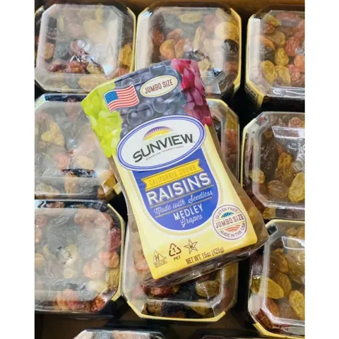 Nho Khô Sunview Mix 3 Màu - Hạt Vị Thập Cẩm Đậm Đà, Ngon Miệng, Gói 425g - Snack Lành Mạnh Cho Sức Khỏe