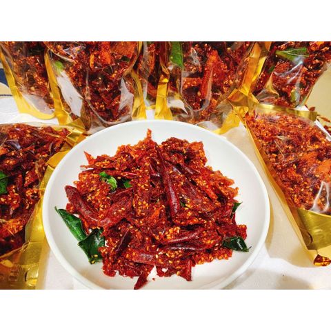 Snack Ớt Thái Lan Chiên Giòn - Gói 120g Vị Cay Nhẹ, Giòn Rụm, Ăn Vặt Ngon Miệng, Phù Hợp Trộn Cơm, Trộn Gỏi