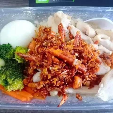 Snack Ớt Thái Lan Chiên Giòn - Gói 120g Vị Cay Nhẹ, Giòn Rụm, Ăn Vặt Ngon Miệng, Phù Hợp Trộn Cơm, Trộn Gỏi