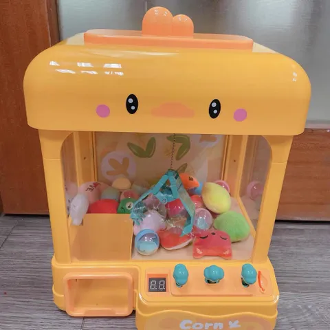 Đồ chơi gắp thú bông mini cho bé Claw Machine Q205 - Cỡ To - Cao 41 cm - Mẫu HOT Noel - thegioidochoi1104