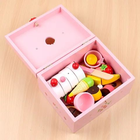 Hộp đồ chơi trà bánh tráng miệng bằng gỗ 50 chi tiết set đồ chơi nấu ăn bằng gỗ họa tiết trái dâu thegioidochoi1104