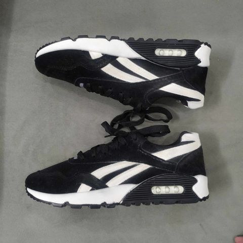 Giày Thể Thao Nam G32 Đen - Sneaker Buộc Dây Thoáng Khí Chất Vải Da Lộn, Phong Cách Trẻ Trung Dành Cho Học Sinh, Đi Chơi