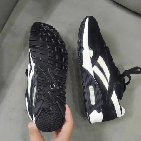 Giày Thể Thao Nam G32 Đen - Sneakers Cao Cấp Buộc Dây Thoáng Khí Đi Học, Đi Chơi Năng Động, Phong Cách Trẻ Trung