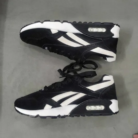 Giày Sneaker Nam Thể Thao G32 Màu Đen - Chất Vải Da Lộn Phong Cách Trẻ Trung, Thoáng Khí, Dùng Đi Học, Đi Chơi