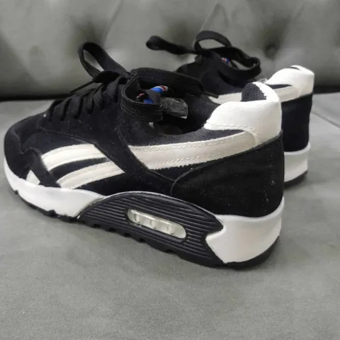 Giày Sneaker Nam Thể Thao G32 Màu Đen - Chất Vải Da Lộn Phong Cách Trẻ Trung, Thoáng Khí, Dùng Đi Học, Đi Chơi