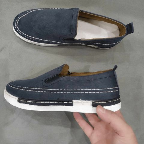Giày Lười Nam Slip-on G17 Khâu Viền - Giày Vải Chống Trơn, Dễ Phối Đồ Cho Đi Học, Đi Chơi, Đi Làm