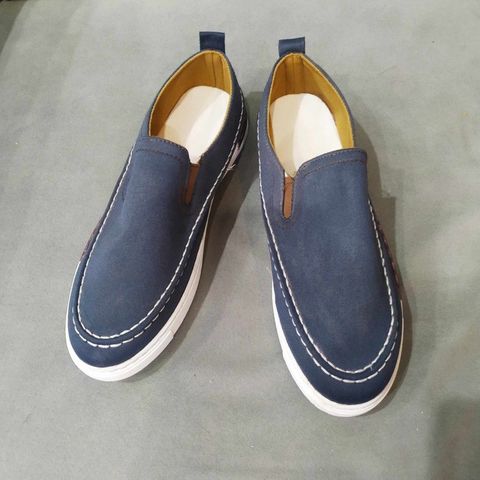 Giày Lười Vải Nam Slip-on G18 - Phong Cách Cá Tính, Bền Đẹp, Thời Trang Cho Học Sinh & Văn Phòng, Mẫu Mới 2023