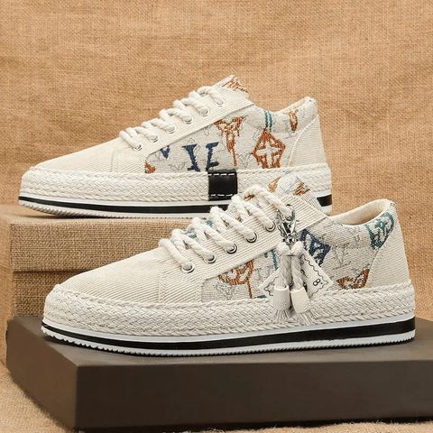 Giày sneaker nam Mã 525D Thổ Cẩm phong cách trẻ trung - Thiết kế độc đáo, êm ái, bền bỉ, phù hợp đi học và đi chơi