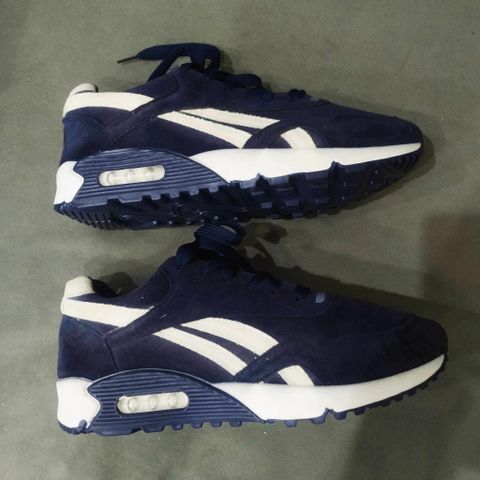 Giày sneaker nam G32 màu xanh - Thể thao, buộc dây, chất vải da lộn thoáng khí đi học, đi chơi, phong cách trẻ trung năng động