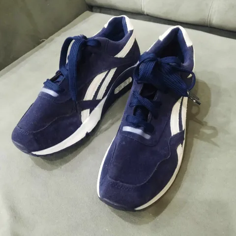 Giày sneaker nam G32 XANH vải da lộn thể thao phong cách trẻ trung, thời trang năng động, buộc dây - Đi học, đi chơi, thoáng khí.