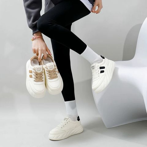 Giày Sneaker Nữ Độn Đế Bánh Mì Buộc Dây Hàn Quốc Thời Trang Dễ Phối Đồ - Phù Hợp Đi Học, Đi Chơi, Đi Làm