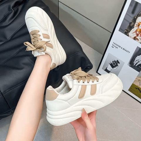 Giày Sneaker Nữ Độn Đế Bánh Mì Buộc Dây Hàn Quốc Thời Trang Mới - Dễ Phối Đồ Đi Học, Đi Chơi, Đi Làm