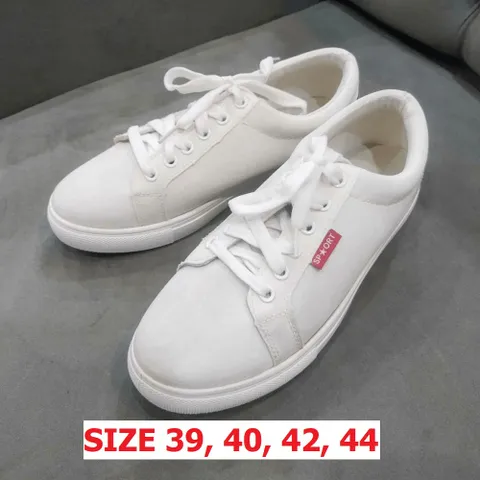 Giày Vải Thể Thao Nam G1 A03 Trắng - Thời Trang Học Sinh, Đi Chơi, Hàng Tồn Kho Có Lỗi Nhỏ, Số Lượng Ít