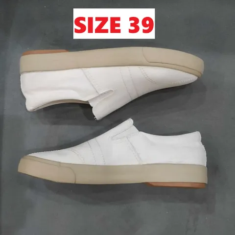 Giầy Lười Nam HUANY Vải Trắng Slip-On Thời Trang Đi Làm Đi Chơi - Phong Cách Năng Động Lịch Sự, Size 38-43