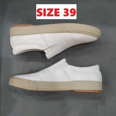 Giầy lười nam HUANY Vải (Trắng) SLIP-ON Thời Trang Đi Làm Đi Chơi Phong Cách Cá Tính Năng Động Trẻ Trung