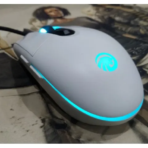 Chuột Chơi Game F102 RGB 3500DPI Ergonomic - Thiết Kế Nhỏ Gọn Đen Trắng, Phù Hợp Cho Game Thủ và Văn Phòng
