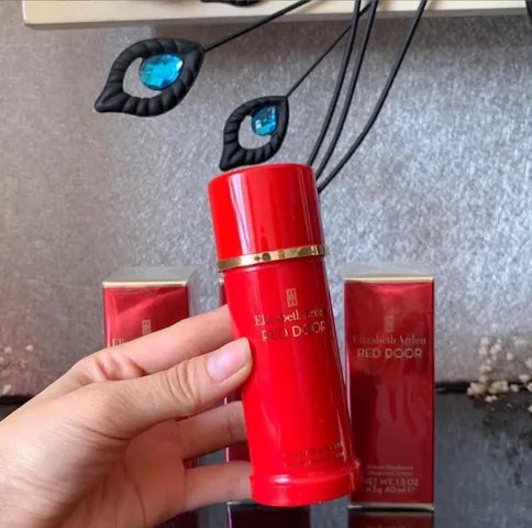 Lăn Khử Mùi Elizabeth Arden Red Door 40ml - Hương Thơm Quyến Rũ, Khử Mùi Hiệu Quả, Phù Hợp Với Mọi Hoạt Động Hàng Ngày