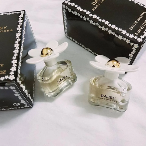 Nhí - Marc Jacobs Daisy Edt 4ml (Đen) 253248