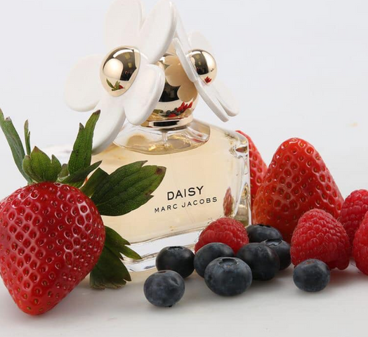 Nhí - Marc Jacobs Daisy Edt 4ml (Đen) 253248