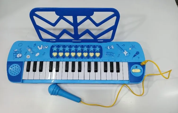 Đàn Piano Đồ Chơi Lezile 3206 Có Micro, Đèn Và Nhạc - Đồ Chơi Giáo Dục Phát Triển Âm Nhạc Cho Trẻ Em, Màu Sắc Ngẫu Nhiên