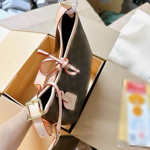 Túi công sở du lịch kèm ví size 25-30 hàng QC cao cấp